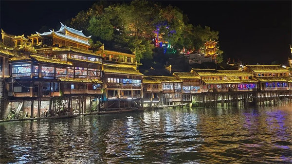 “湘”約鳳凰，相守未來——2022博皓快樂湖南行    -32