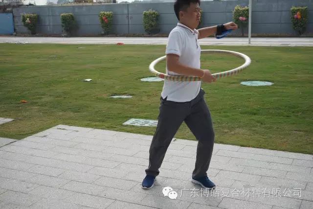 堅韌不拔展雄風(fēng)，團結(jié)協(xié)作顯氣魄--熱烈慶祝博皓首屆運動會隆重召開